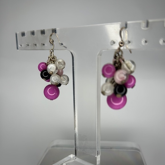 Pink and White Geometric Dangle Earrings - Picture 2 of 4